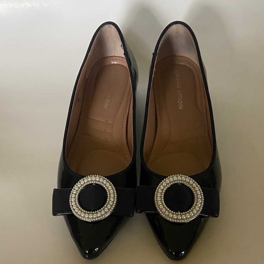 Adrienne Vittadini Elegant Black Women's Shoes with Embellished Buckle